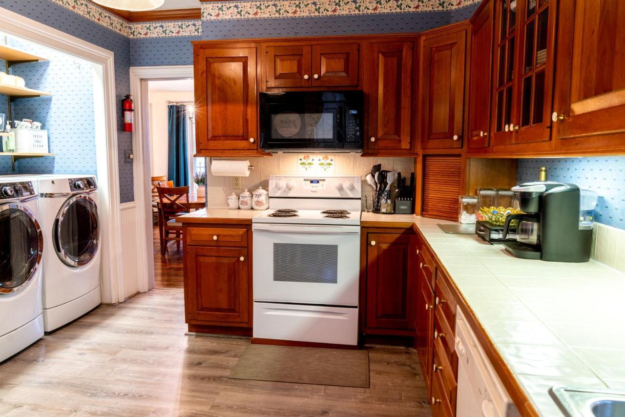 Вилла Charming Executive Victorian Mansion W/ Free Parking - Near Bucknell Milton Экстерьер фото