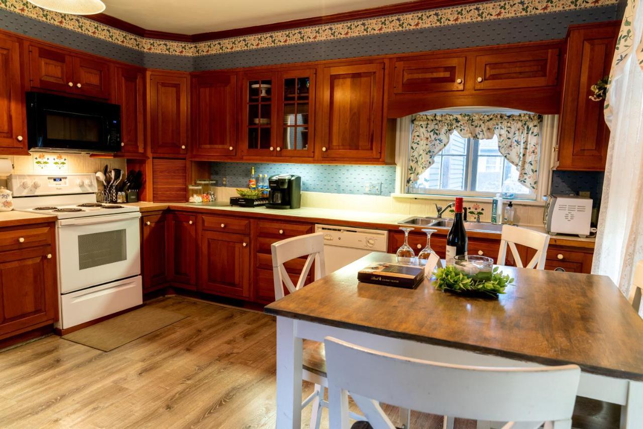 Вилла Charming Executive Victorian Mansion W/ Free Parking - Near Bucknell Milton Экстерьер фото